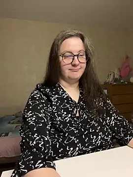 Snapshot of hungry1bunny chatting on May 24, 2026, 4:51 pm hungry1bunny online show from May 24, 2026, 4:51 pm
