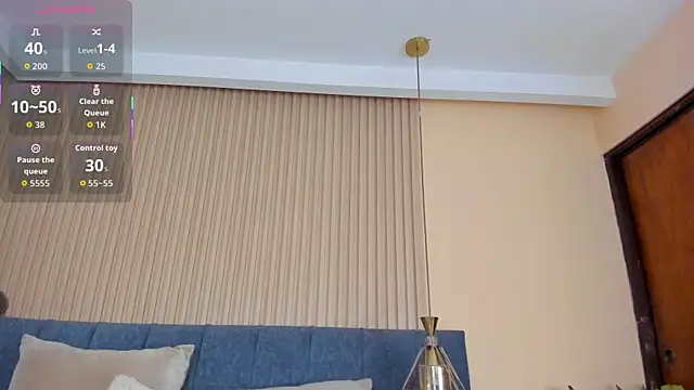 kathecute   online show from November 29, 2025, 1:50 am