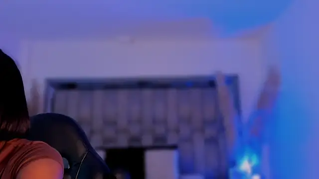 ChaynnaCooper online show from November 16, 2025, 4:39 am