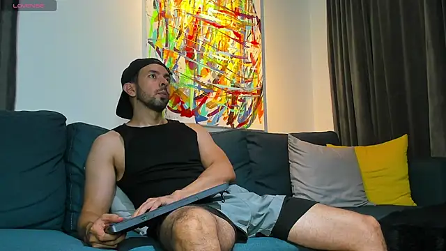 tommy raym0ndg online show from February 11, 2026, 4:45 am