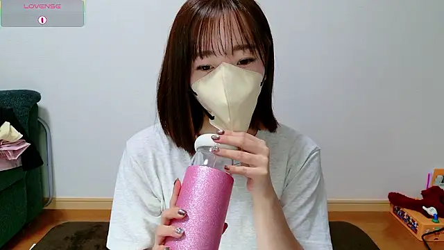 Rio chan  online show from April 19, 2026, 12:39 pm