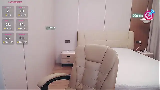 CN-xiaofei online show from September 20, 2025, 3:44 am