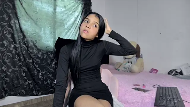 Michi sexy online show from April 6, 2026, 2:29 pm