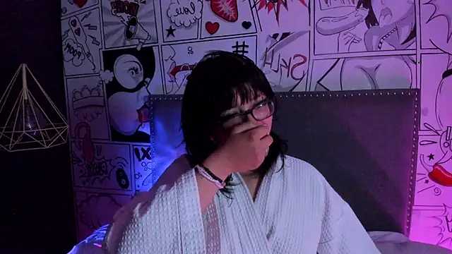 missy taylor  online show from March 21, 2025, 2:07 am