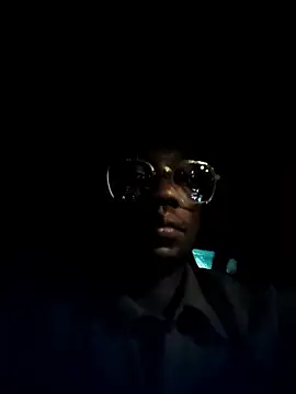 Snapshot of TheeRealShow chatting on January 10, 2026, 7:42 pm TheeRealShow online show from January 10, 2026, 7:42 pm