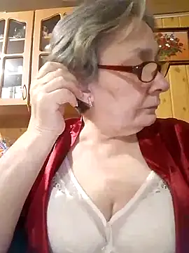 Snapshot of IrinaSweet54 chatting on February 16, 2025, 8:00 pm IrinaSweet54 online show from February 16, 2025, 8:00 pm