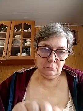 Snapshot of IrinaSweet54 chatting on January 31, 2025, 8:54 am IrinaSweet54 online show from January 31, 2025, 8:54 am