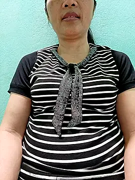 Snapshot of Lovepussyhair chatting on March 1, 2026, 9:37 pm Lovepussyhair online show from March 1, 2026, 9:37 pm