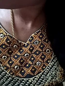 Ambika01 online show from January 18, 2026, 1:25 pm