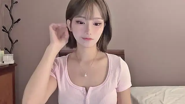 Snapshot of -XunMengLong- chatting on September 19, 2025, 6:45 pm -XunMengLong- online show from September 19, 2025, 6:45 pm