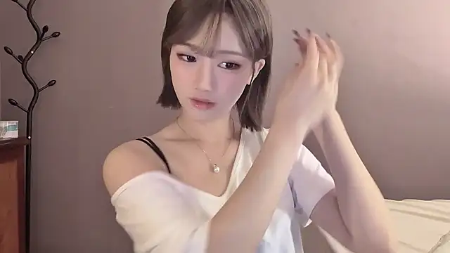 Snapshot of -XunMengLong- chatting on November 16, 2025, 5:17 pm -XunMengLong- online show from November 16, 2025, 5:17 pm