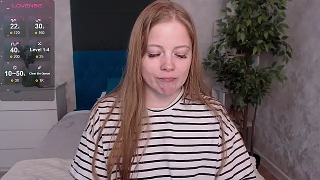 JennyyHot online show from February 8, 2026, 8:23 am