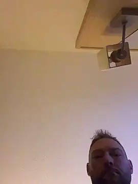 Snapshot of torralex96117 chatting on October 18, 2025, 12:12 am torralex96117 online show from October 18, 2025, 12:12 am