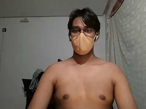 brownguy1234 online show from February 6, 2025, 7:07 pm