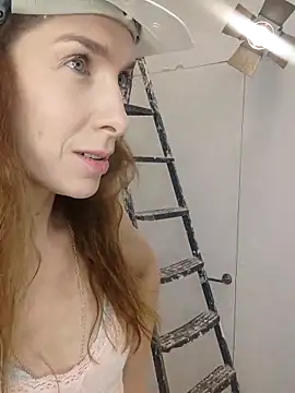 YourSuperModel online show from October 28, 2025, 1:10 pm