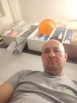 intx800 online show from October 31, 2025, 3:08 pm