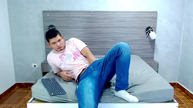 Loony Zion online show from November 26, 2025, 12:49 pm