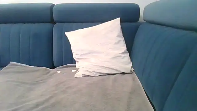 axecoman60 online show from March 17, 2025, 8:51 pm