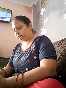 Snapshot of Kavya_kapoor chatting on March 19, 2025, 2:16 am Kavya kapoor online show from March 19, 2025, 2:16 am