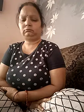 Snapshot of Kavya_kapoor chatting on March 13, 2025, 1:54 am Kavya kapoor online show from March 13, 2025, 1:54 am