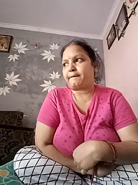 Snapshot of Kavya_kapoor chatting on March 20, 2025, 5:13 am Kavya kapoor online show from March 20, 2025, 5:13 am