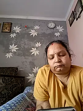 Snapshot of Kavya_kapoor chatting on March 11, 2025, 7:03 am Kavya kapoor online show from March 11, 2025, 7:03 am