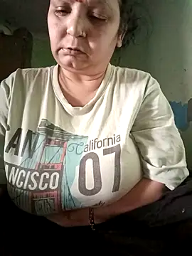 Kavya kapoor online show from February 15, 2026, 8:35 am