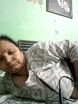 Kavya kapoor online show from December 17, 2025, 5:40 pm