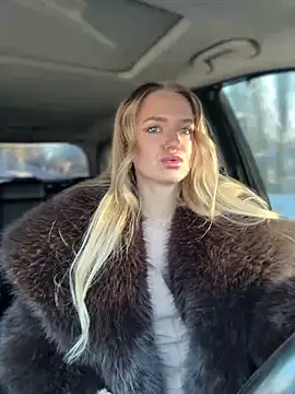 Devill Angel  online show from February 1, 2026, 10:24 am