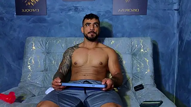 ERIC HARRISON online show from September 30, 2025, 1:33 am