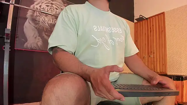 Luke  09 online show from May 14, 2026, 12:02 pm