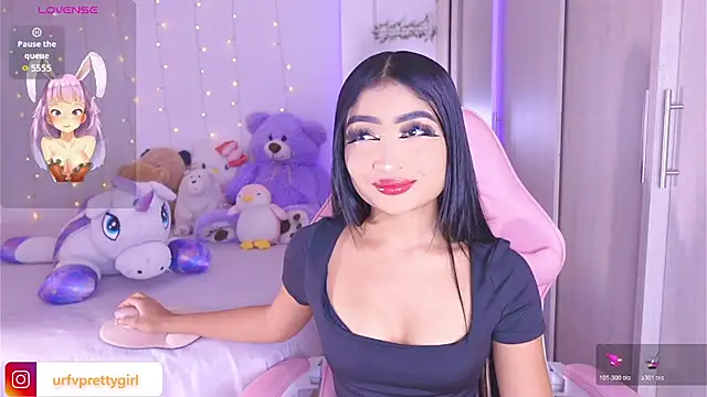 urfavprettygirl online show from June 24, 2026, 6:34 am
