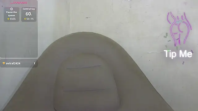 Preeti-Sexy online show from February 18, 2026, 2:53 am