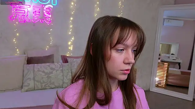 AliceBrayan online show from April 17, 2026, 5:05 pm