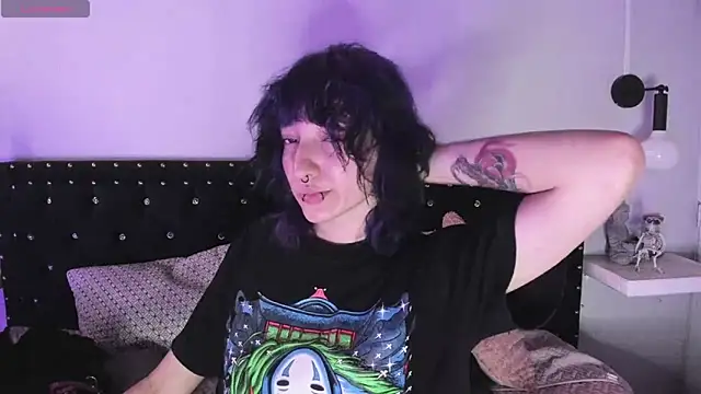 Ghosty Doll online show from February 11, 2026, 8:09 pm