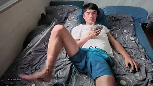 Snapshot of Big19Asia chatting on November 12, 2025, 7:45 am Big19Asia online show from November 12, 2025, 7:45 am