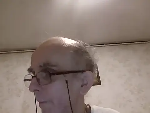 mariusica1xh online show from October 22, 2025, 7:57 pm