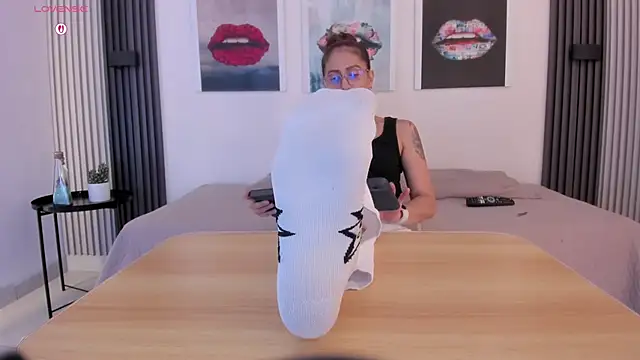 Angela donnato online show from March 27, 2026, 3:59 am