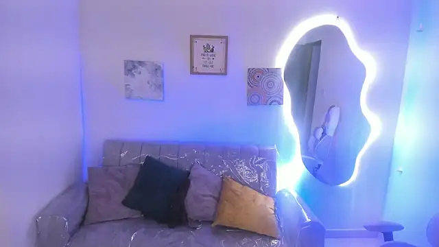 Charlotte cowell sub1  online show from January 12, 2026, 4:58 pm