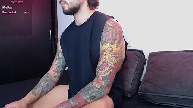 Snapshot of marco_allison43 chatting on February 24, 2026, 7:26 pm marco allison43 online show from February 24, 2026, 7:26 pm