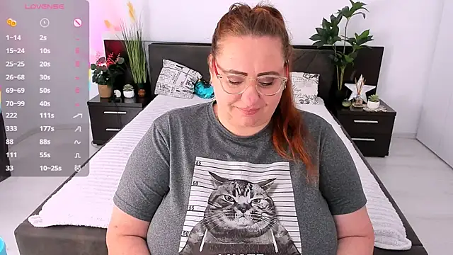 Snapshot of lovely_adelle chatting on July 31, 2026, 10:03 am lovely adelle online show from July 31, 2026, 10:03 am