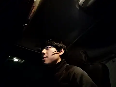 Snapshot of whitebriefboy chatting on February 12, 2026, 2:39 pm whitebriefboy online show from February 12, 2026, 2:39 pm