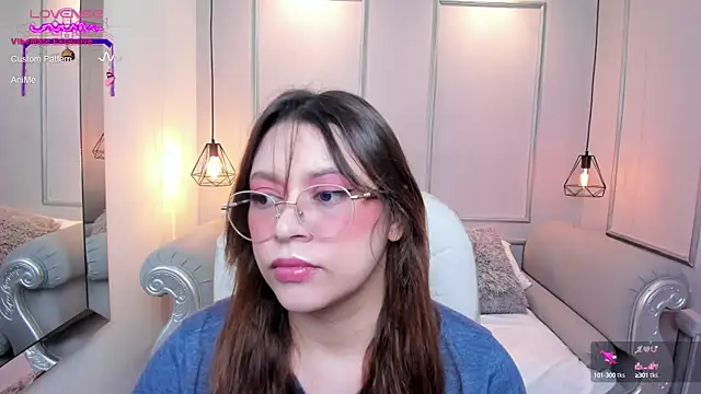 Snapshot of Lanna18 chatting on September 30, 2025, 11:49 am Lanna18 online show from September 30, 2025, 11:49 am