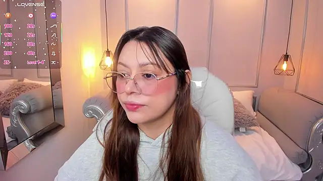 Snapshot of Lanna18 chatting on October 11, 2025, 11:44 am Lanna18 online show from October 11, 2025, 11:44 am