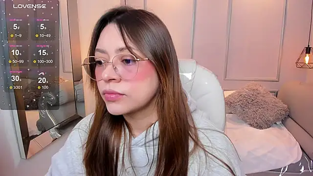 Snapshot of Lanna18 chatting on September 27, 2025, 12:00 pm Lanna18 online show from September 27, 2025, 12:00 pm