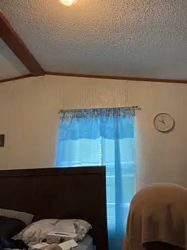 Snapshot of SexyHoneyRedd chatting on November 6, 2025, 1:59 pm SexyHoneyRedd online show from November 6, 2025, 1:59 pm