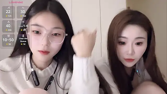 Sweet-Angel999 online show from February 16, 2025, 5:15 pm