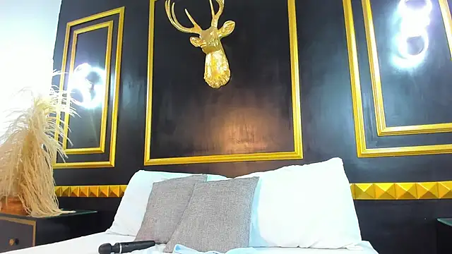 dalila30x online show from October 29, 2025, 2:54 am