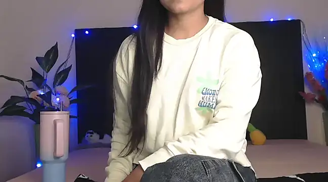 Snapshot of WildRuhi20 chatting on February 27, 2025, 5:07 am WildRuhi20 online show from February 27, 2025, 5:07 am