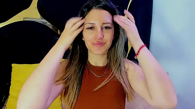 Snapshot of GiaRoussel chatting on November 25, 2025, 5:02 pm GiaRoussel online show from November 25, 2025, 5:02 pm